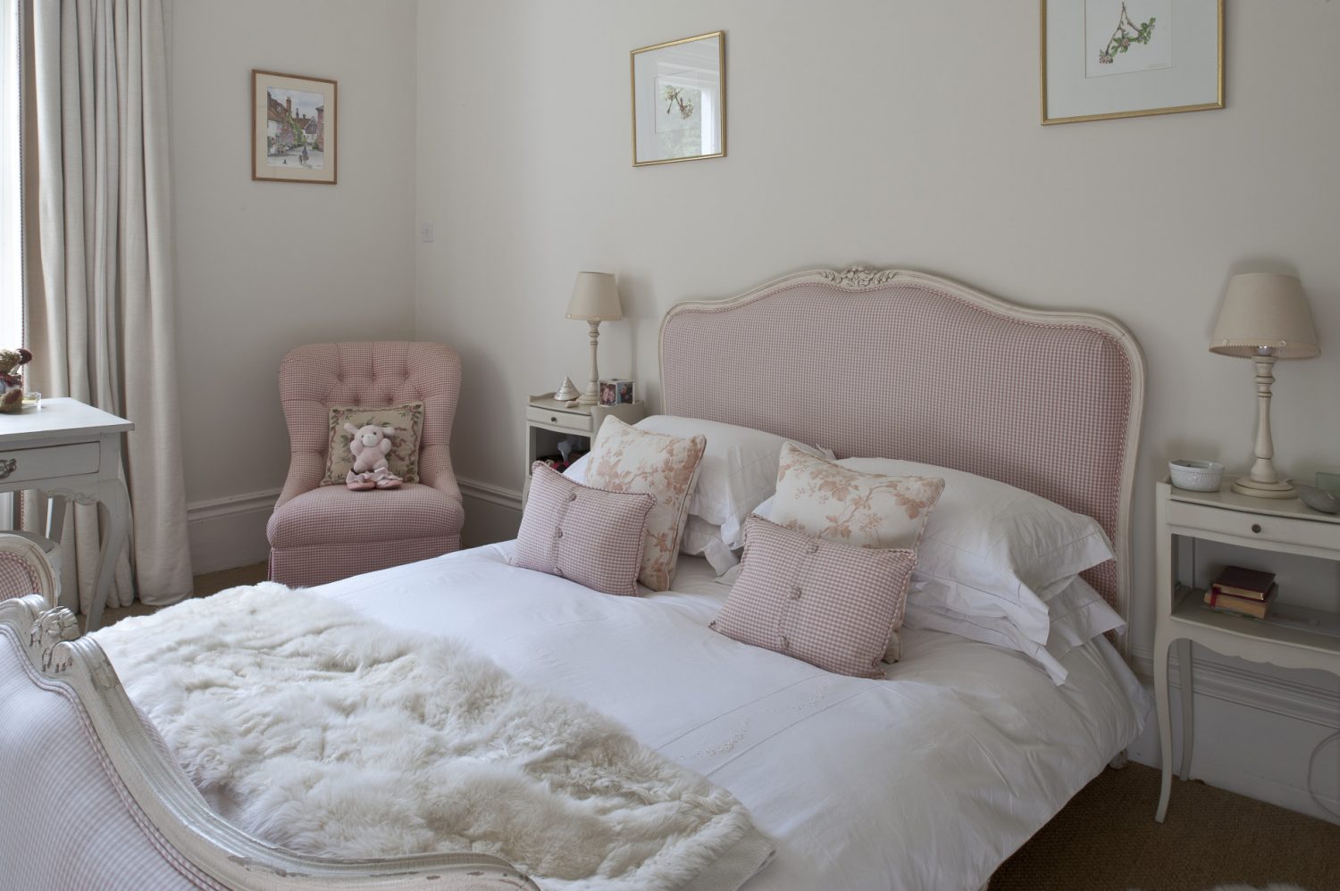 This French bed is from ’Tasha Interiors in Lamberhurst