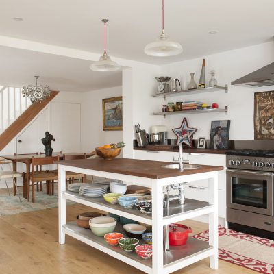 A childhood love of horses led Jenny and her husband Dave to look for a home near to where they stabled their horse in the Sussex High Weald. After much searching, they finally found the perfect project – transforming a semi-detached Victorian cottage into an effortlessly stylish abode...