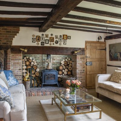 When creative London couple Roni and John decided to relocate to the country, they initially set their sights on a Kentish Georgian property. But once they’d happened upon a pretty 17th century cottage they knew they had found what they had ultimately been looking for...