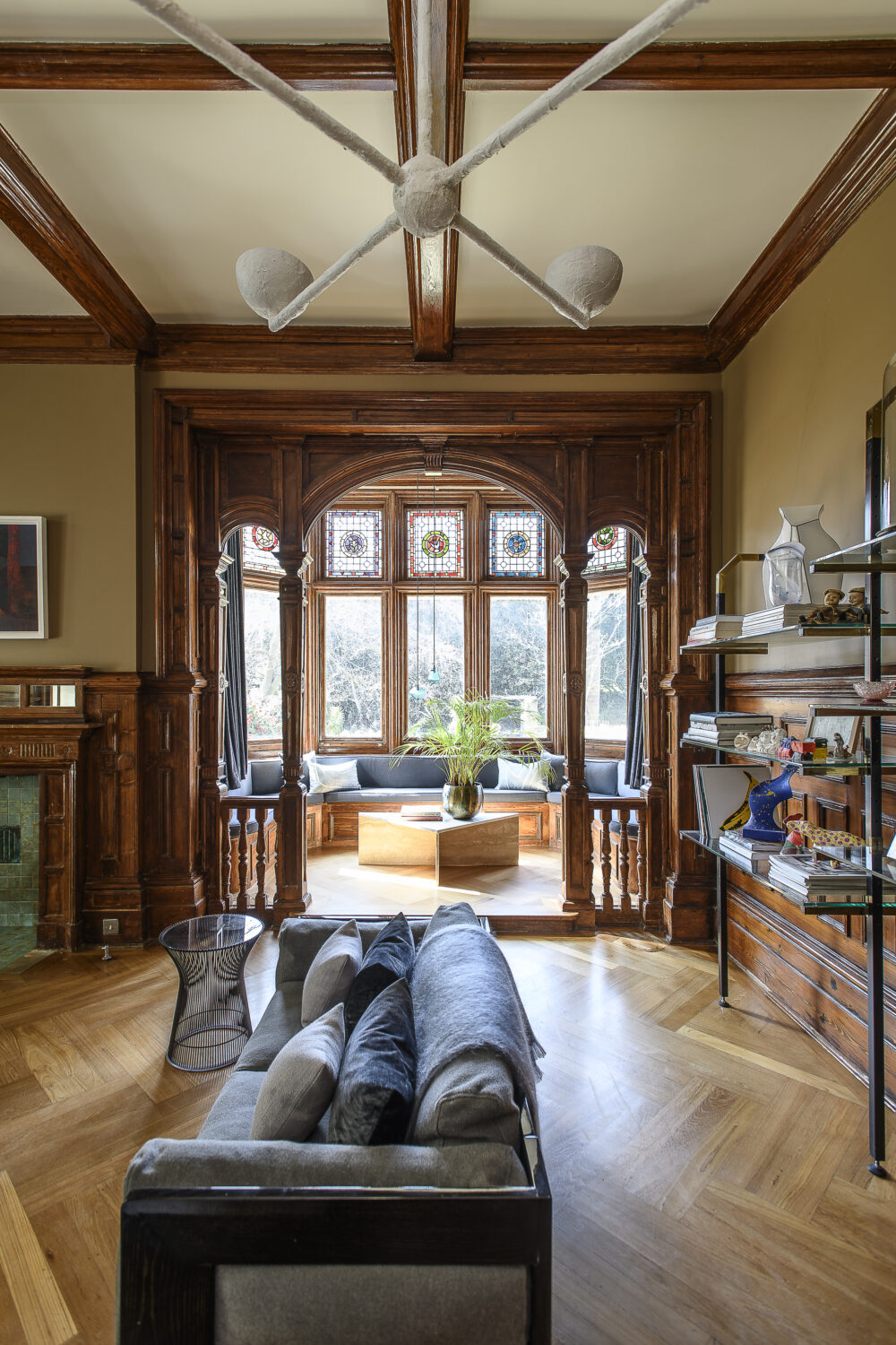Scarlett & Josh have designed many of the light fittings throughout the house. Scarlett embraced the challenge of working with the existing materials of the house, using her interior design skills to create both softness and warmth
