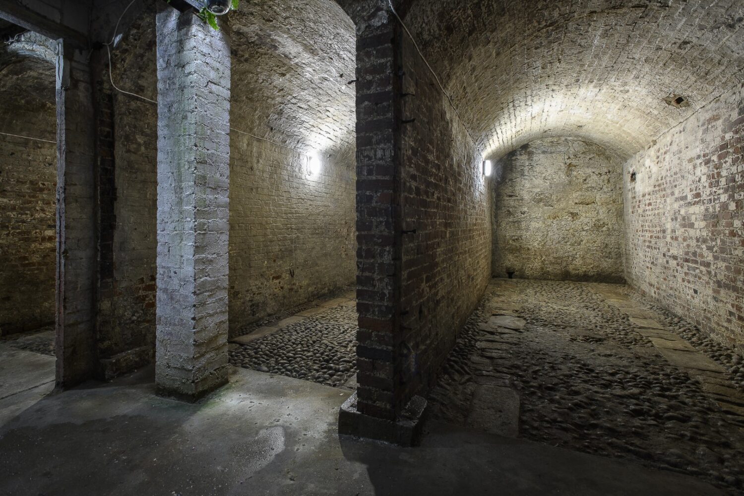 The cellar is home to one of Hastings’ oldest surviving road surfaces, original gas lamp pipes and the entirely intact vaulted spaces where the Swan Hotel’s coaches would have been parked
