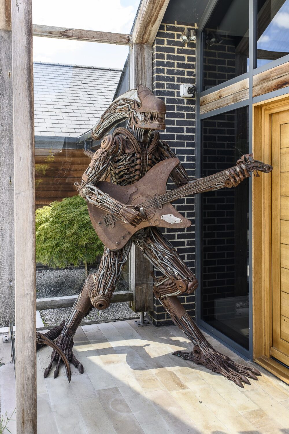 The Alien sculpture that used to stand outside Peter’s office building